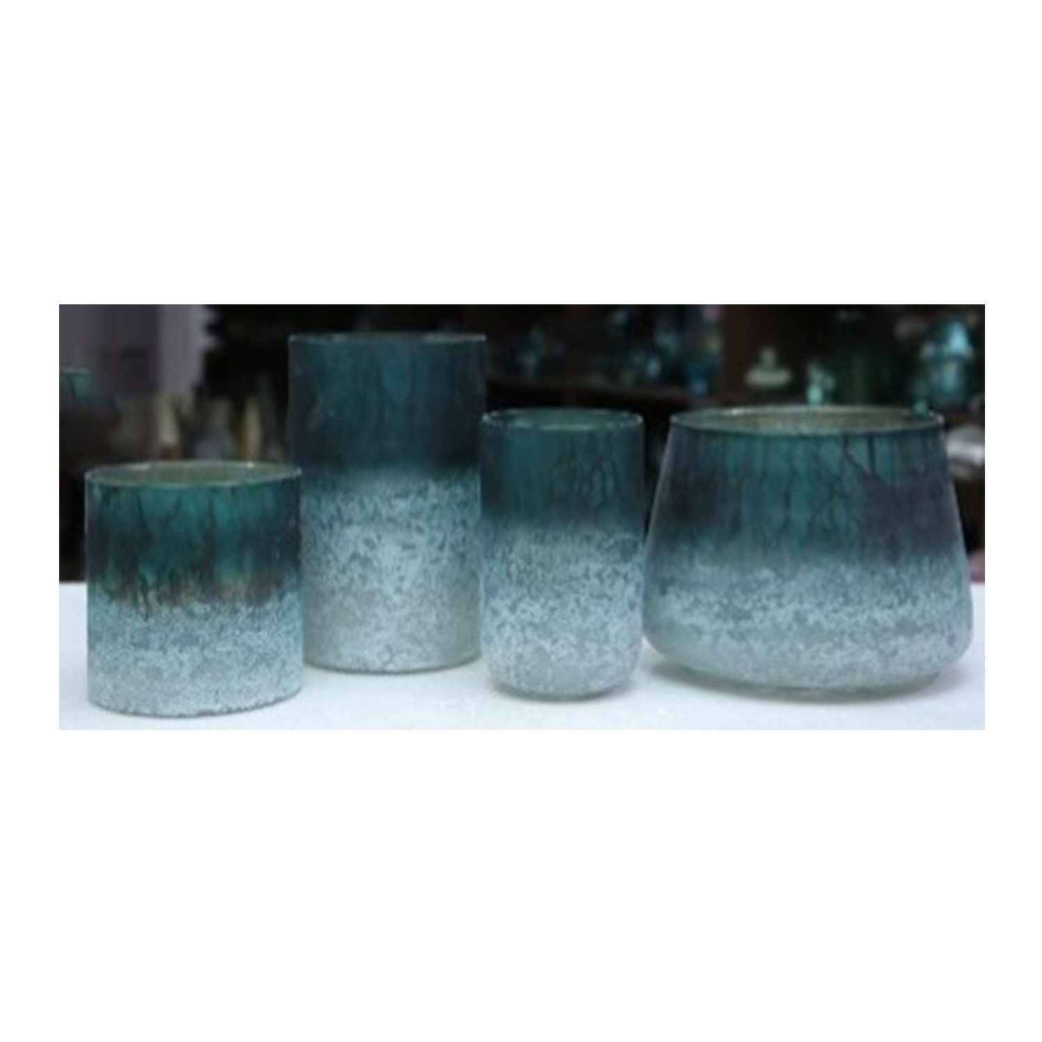 AZUL VOTIVES