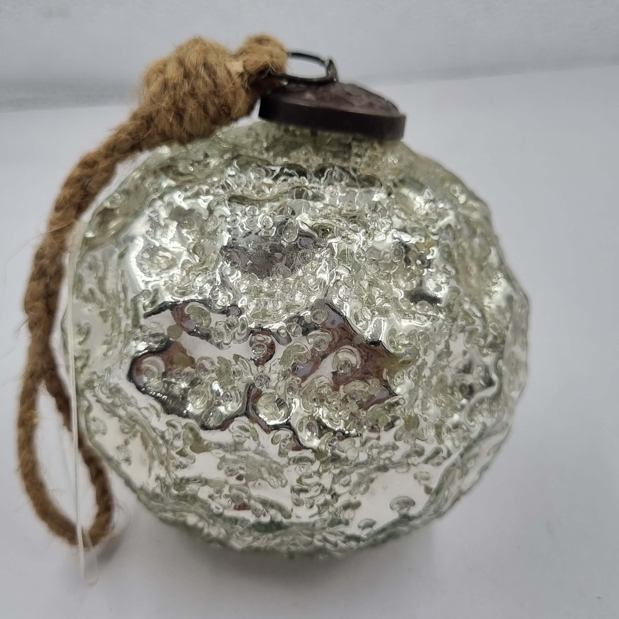 Anrheg Glass Ornament, Silver