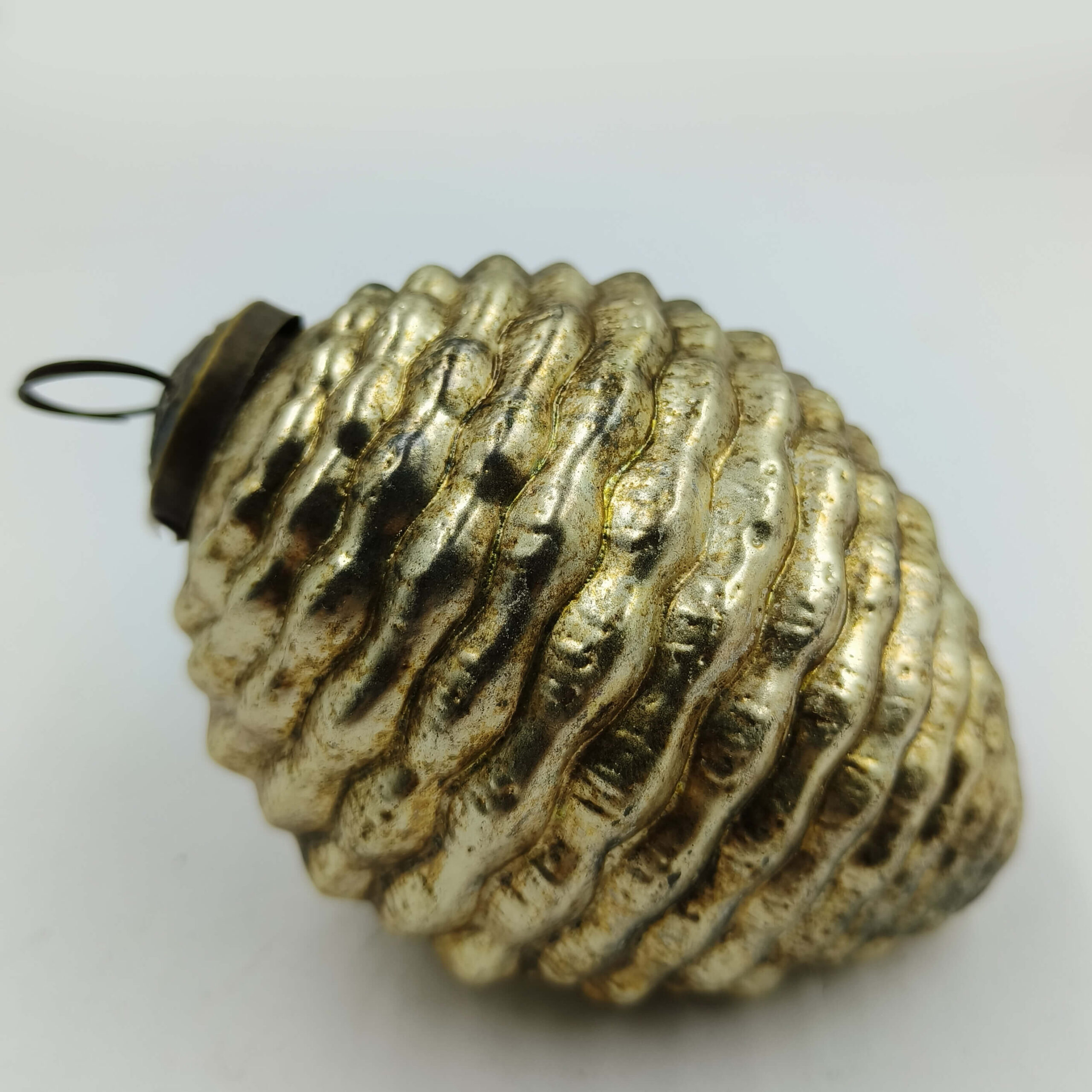 Triya Glass Ornament, Gold